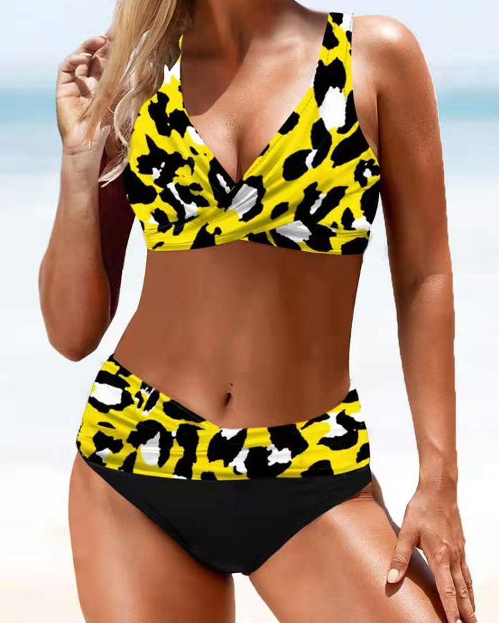 Eva - Bikini Colorat și Vesel
