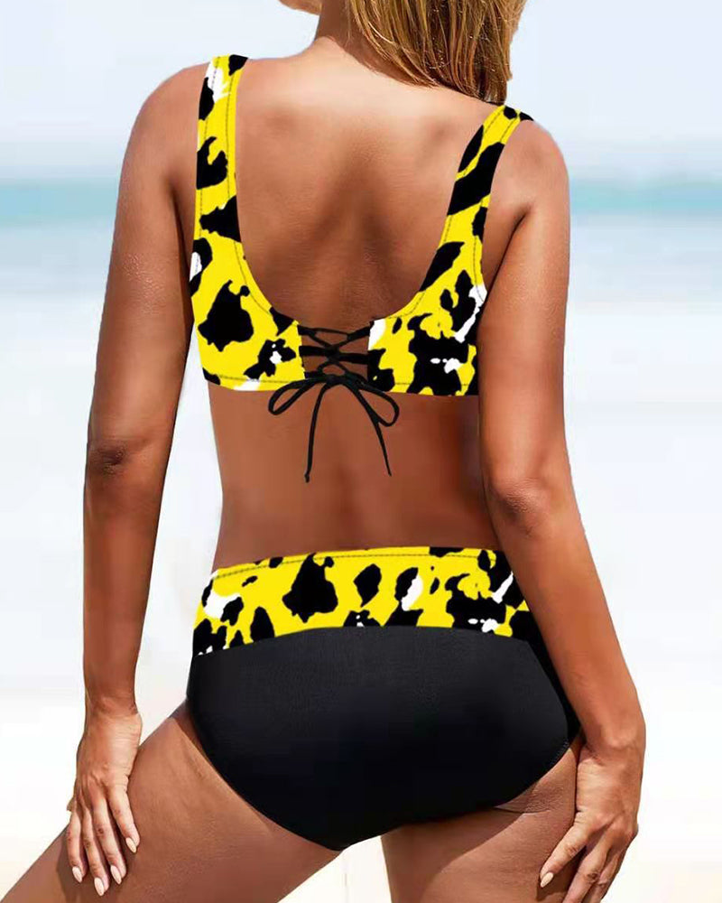 Eva - Bikini Colorat și Vesel