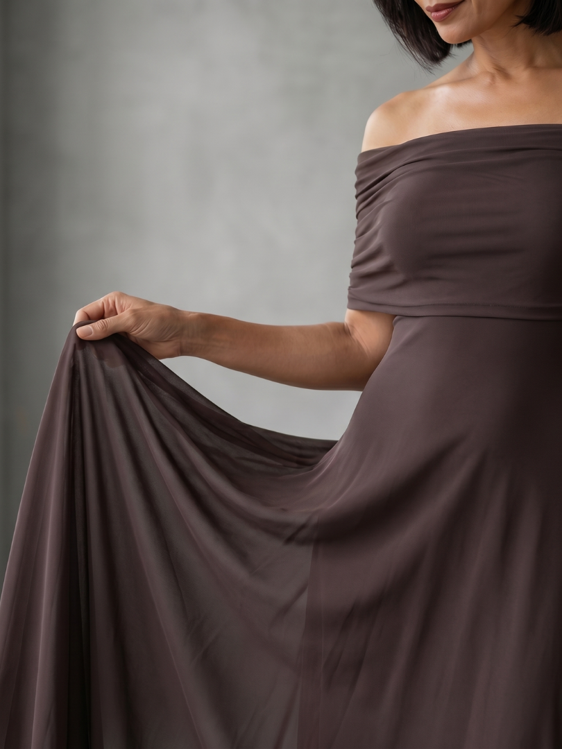Iunie | Rochie Midi cu Umeri Decupați