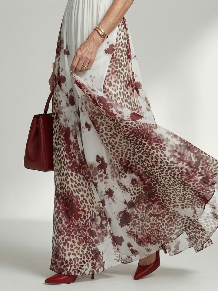Orlune | Rochie Maxi Albă Făcută în Plisare