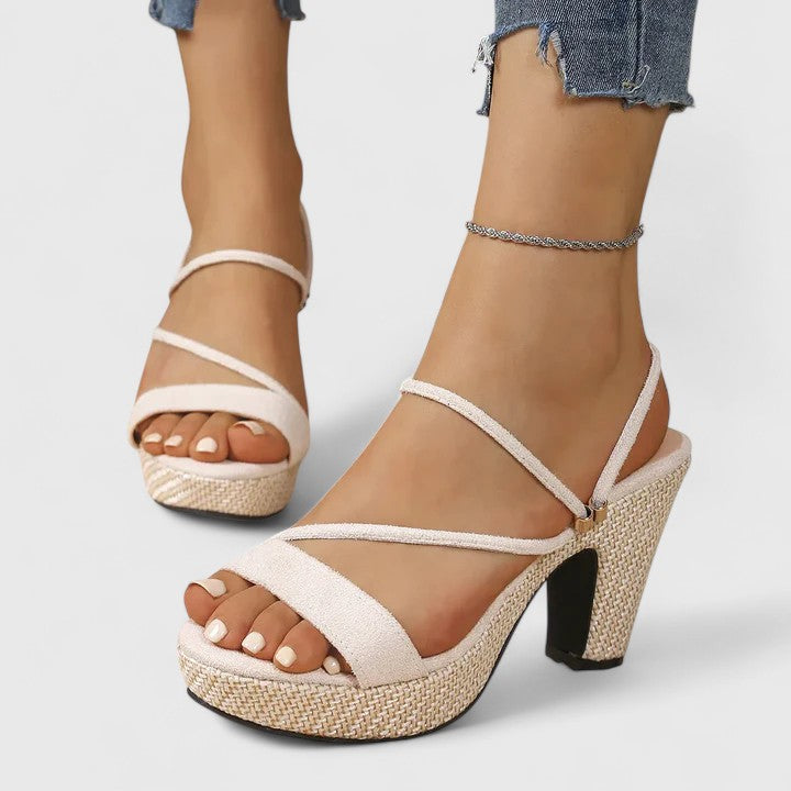 Lorienna™ | Tocuri Sofisticate