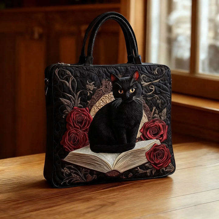 Geantă quilted handmade - Pisica neagră pe cărți