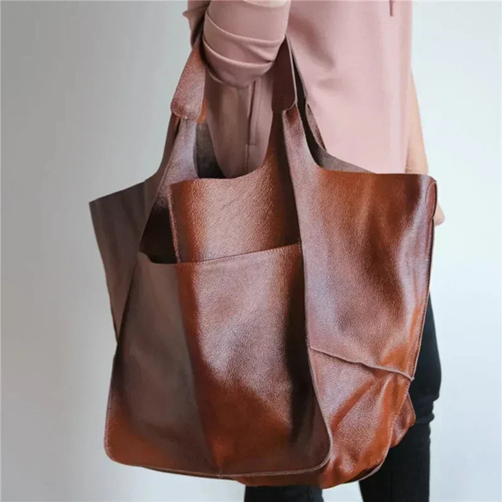 Rucsac vintage clasic și talentat | Farmecul Fără Timp al Danei