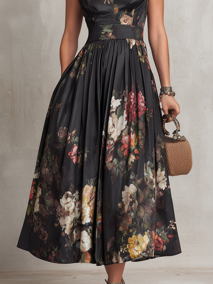 Violetta - Rochie midi neagră din satin plissetat cu motiv floral și guler cu deschidere în formă de cheie