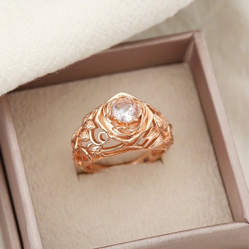 INELE DE ZIRCONIE ROSE CIUPERTAT VINTAGE